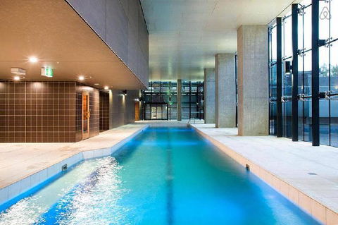 A Stylish 2BR CBD Apt With Beautiful City Views - Perths Hotel 6
