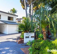 Split living with ocean views Noosa Heads - Perths Hotel