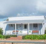 The Rested Guest 3 Bedroom Cottage West Wyalong - Perths Hotel