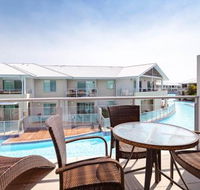 245 Pacific Blue 265 Sandy Point Rd air conditioned unit with resort facilities  linen supplied - Perths Hotel