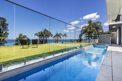 Lakes Resort - Perths Hotel 0