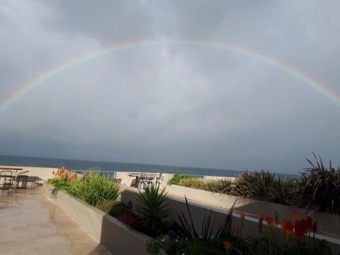 Oceanfront Penthouse Stylish & Luxurious. - Perths Hotel 5