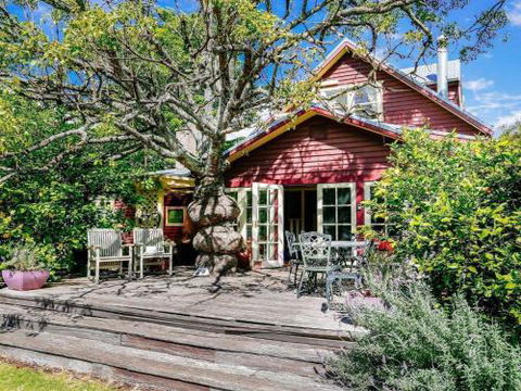 LAVENDER COTTAGE Alpine Southern Highlands 4pm Check Out Sundays - Perths Hotel 0