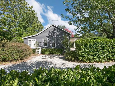 Rose Cottage Bowral Southern Highlands - Perths Hotel 1