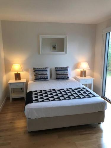 10 Anderson Avenue Sandy Point - Perths Hotel 4