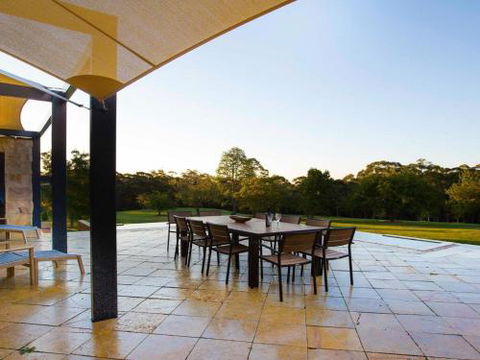 ALPINE LODGE Alpine Southern Highlands 4pm Check Out Sundays - Perths Hotel 6