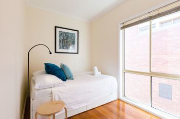 KIM 2BDR West Melbourne Apartment - Perths Hotel 3