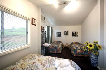 Clunes Cabins Rejuvenate Stays - Perths Hotel 1