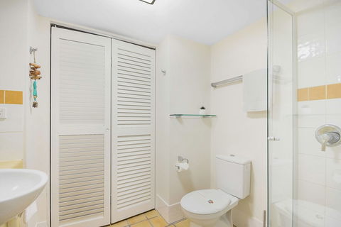 Alex Beach Resort 412 - Perths Hotel 2