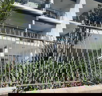 Magnetic Blue Waterfront Apartments - Perths Hotel