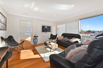 Spacious & Bright 4 Bedroom Home - Perths Hotel 0