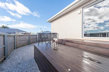 Spacious & Bright 4 Bedroom Home - Perths Hotel 3