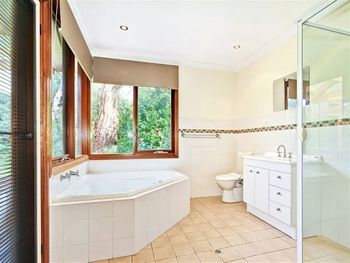 Garden Of Eden - Perths Hotel 4