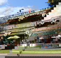 Lake Como Studio Daylesford - Perths Hotel