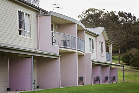 BATHURST GOLDFIELDS MOTEL On MOUNT PANORAMA - Perths Hotel 3