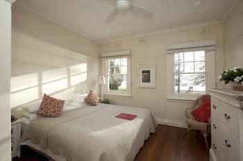 Barrenjoey House - Perths Hotel 0