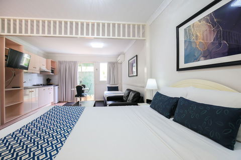 Toowong Central Motel Apartments - Perths Hotel 6