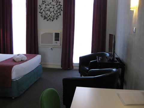 Rose City Motor Inn - Perths Hotel 5