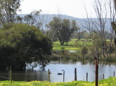 Armadale Farmstay Bed & Breakfast - Perths Hotel 4