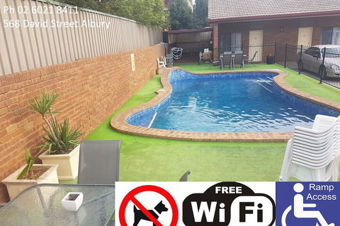 Fountain Court Motor Inn Albury - Perths Hotel 2