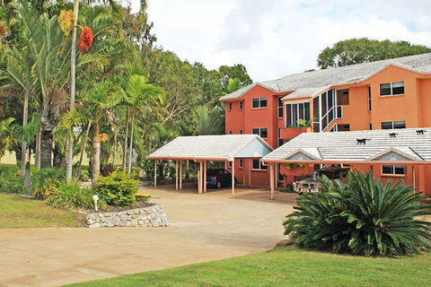 Rainbow Sands Resort - Perths Hotel 1