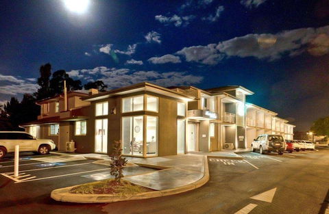 The Remington Muswellbrook - Perths Hotel 0