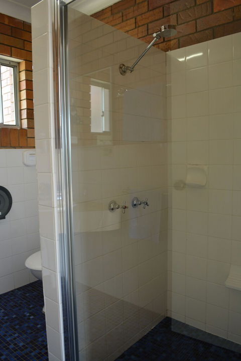 Peter Allen Motor Inn - Perths Hotel 5