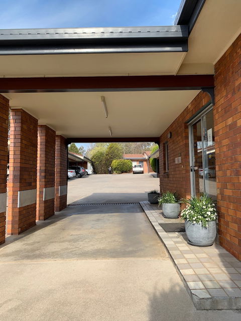 Peter Allen Motor Inn - Perths Hotel 1