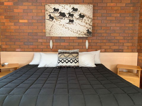 Peter Allen Motor Inn - Perths Hotel 4