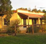 Dees Villa Bed  Breakfast - Perths Hotel