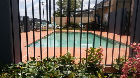 Shady Rest Motel - Perths Hotel 1