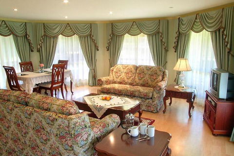 Carolynnes Cottages - Perths Hotel 6