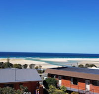 Blue Seas Holiday Villas - Perths Hotel