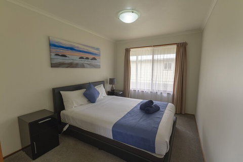 Gum Tree Caravan Park - Perths Hotel 4