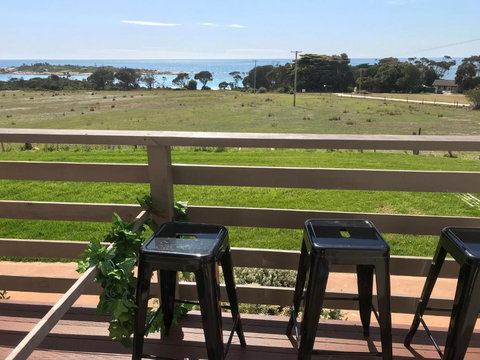 Beachend Bicheno - Perths Hotel 5