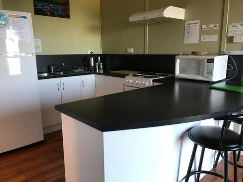 Beachend Bicheno - Perths Hotel 2