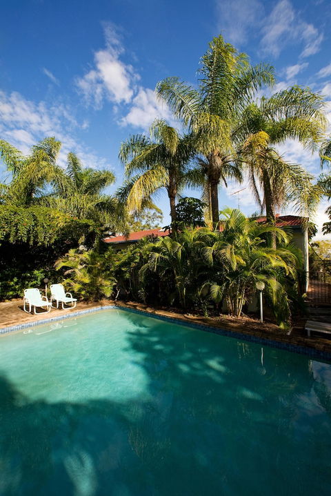 Caralina Court - Perths Hotel 0