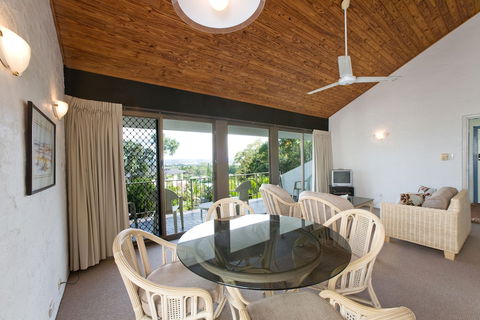 Caralina Court - Perths Hotel 3