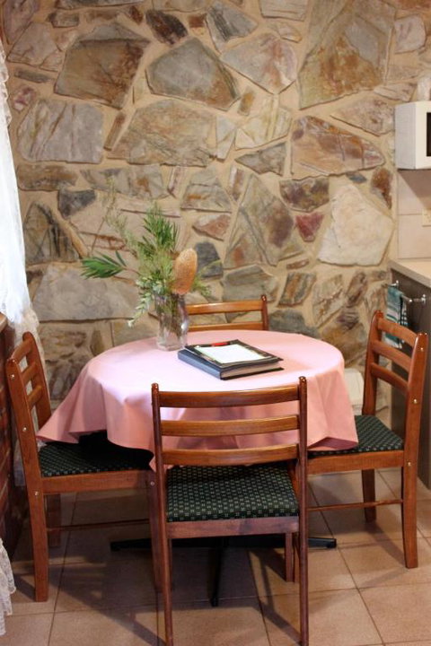 Langmeil Cottages - Perths Hotel 1