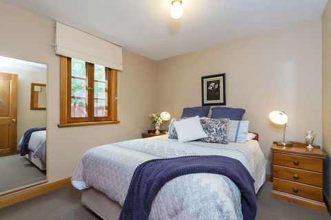 Tanunda Cottages - Perths Hotel 6