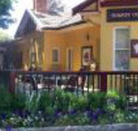 Bygone Beautys Cottages - Perths Hotel