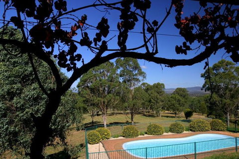 Englewood Ridge - Perths Hotel 2