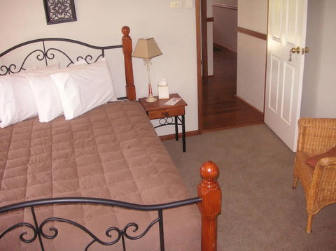 Rosedale Bed & Breakfast - Perths Hotel 2