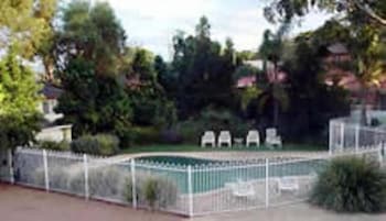 Lake Haven Motor Inn & Palms Restaurant - Perths Hotel 2