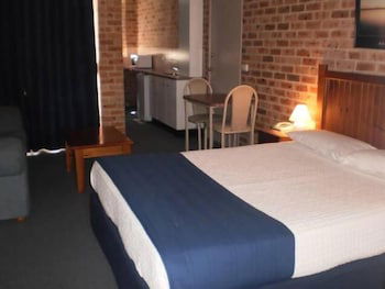 Lake Haven Motor Inn & Palms Restaurant - Perths Hotel 4