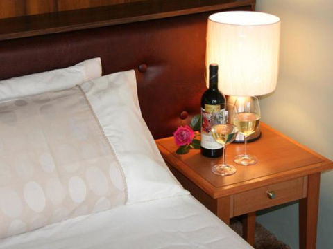 Captains Lodge International & VIP Restaurant - Perths Hotel 4