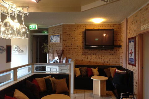 Aalberg Chalet - Perths Hotel 2