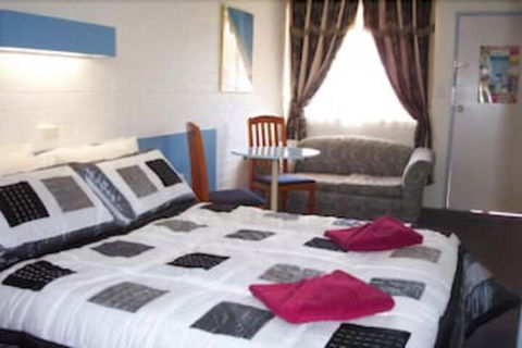 Colonial Inn Tamworth - Perths Hotel 2