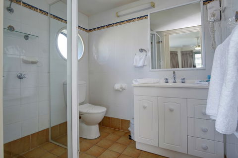 Sails Luxury Apartments, Forster - Perths Hotel 5