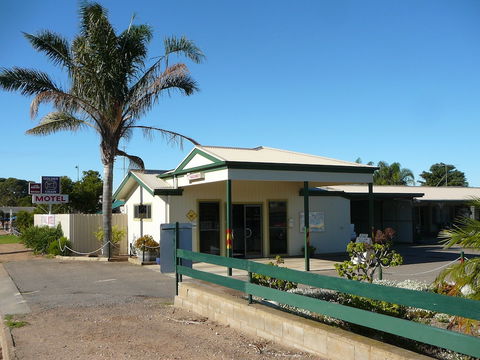 Oval Motel - Perths Hotel 5